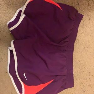 womens Nike running shorts